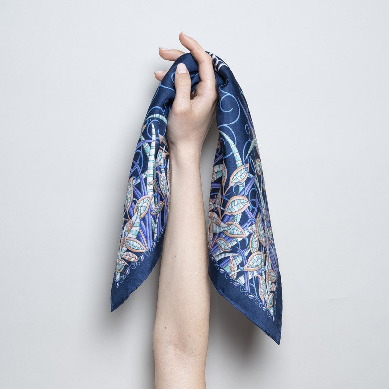 Bandana Boteh Navy Lilla