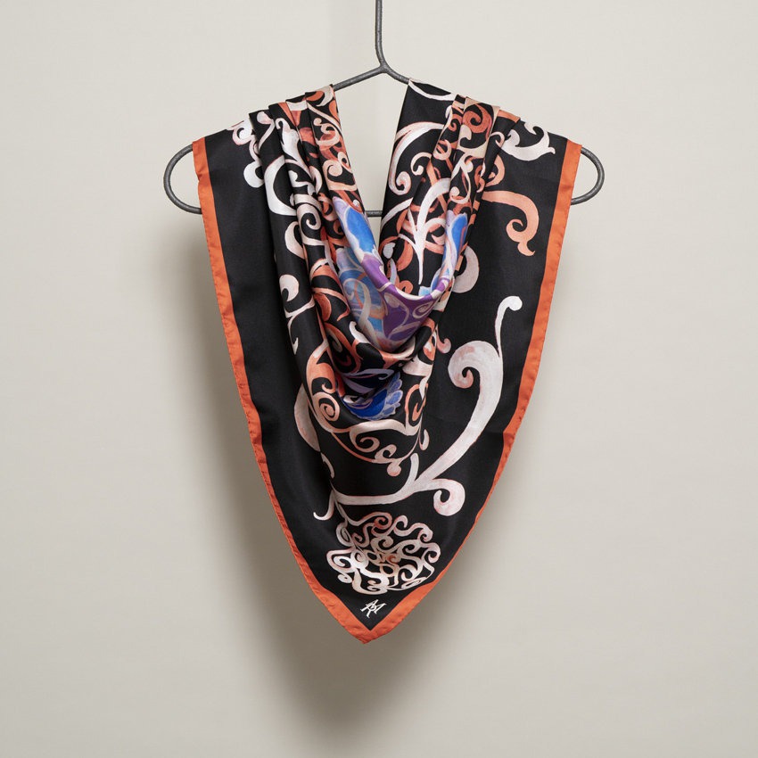 Foulard Girasole Rosso Nero — ESAURITO