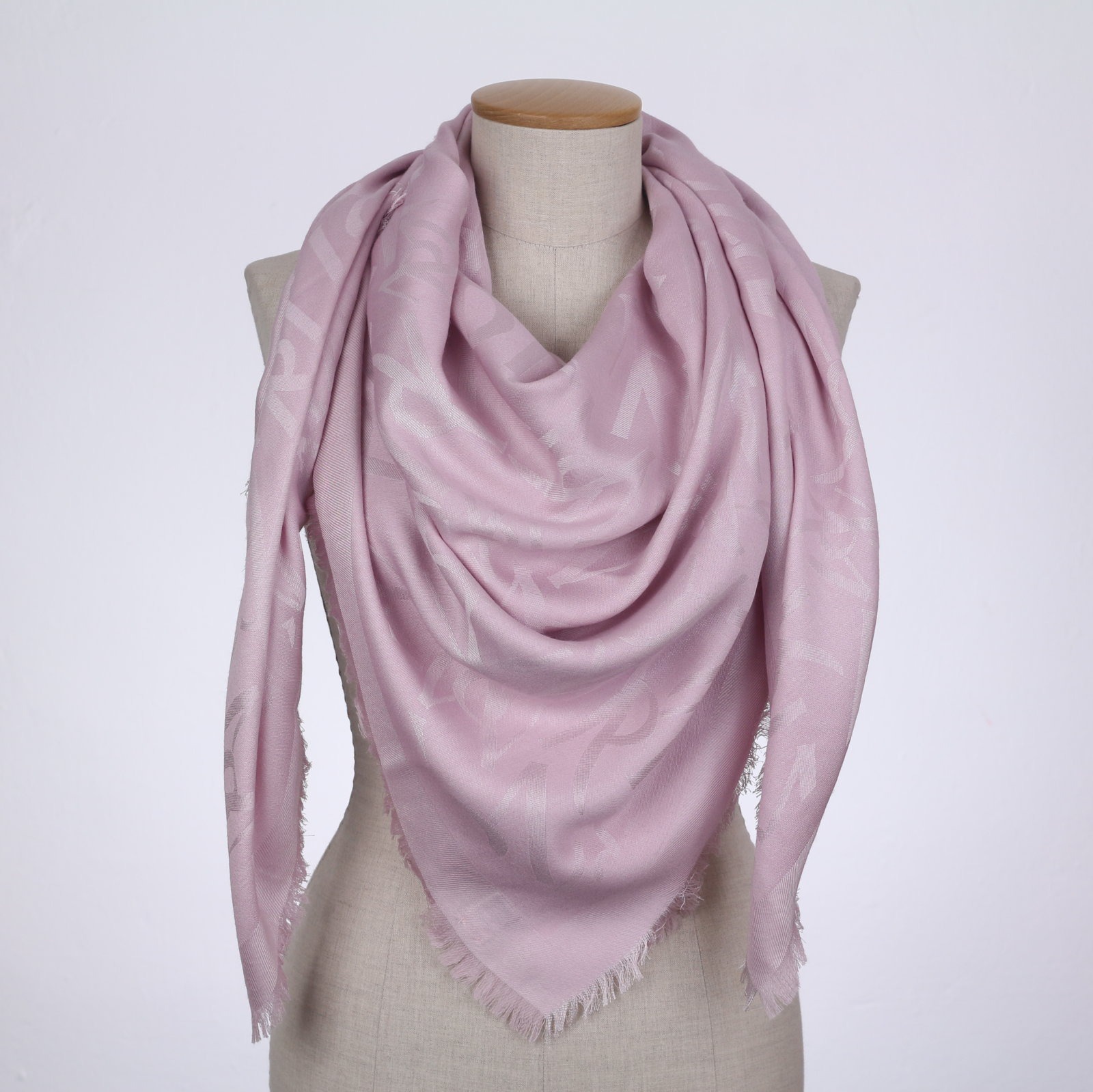 Grand Foulard Monogram Rosa